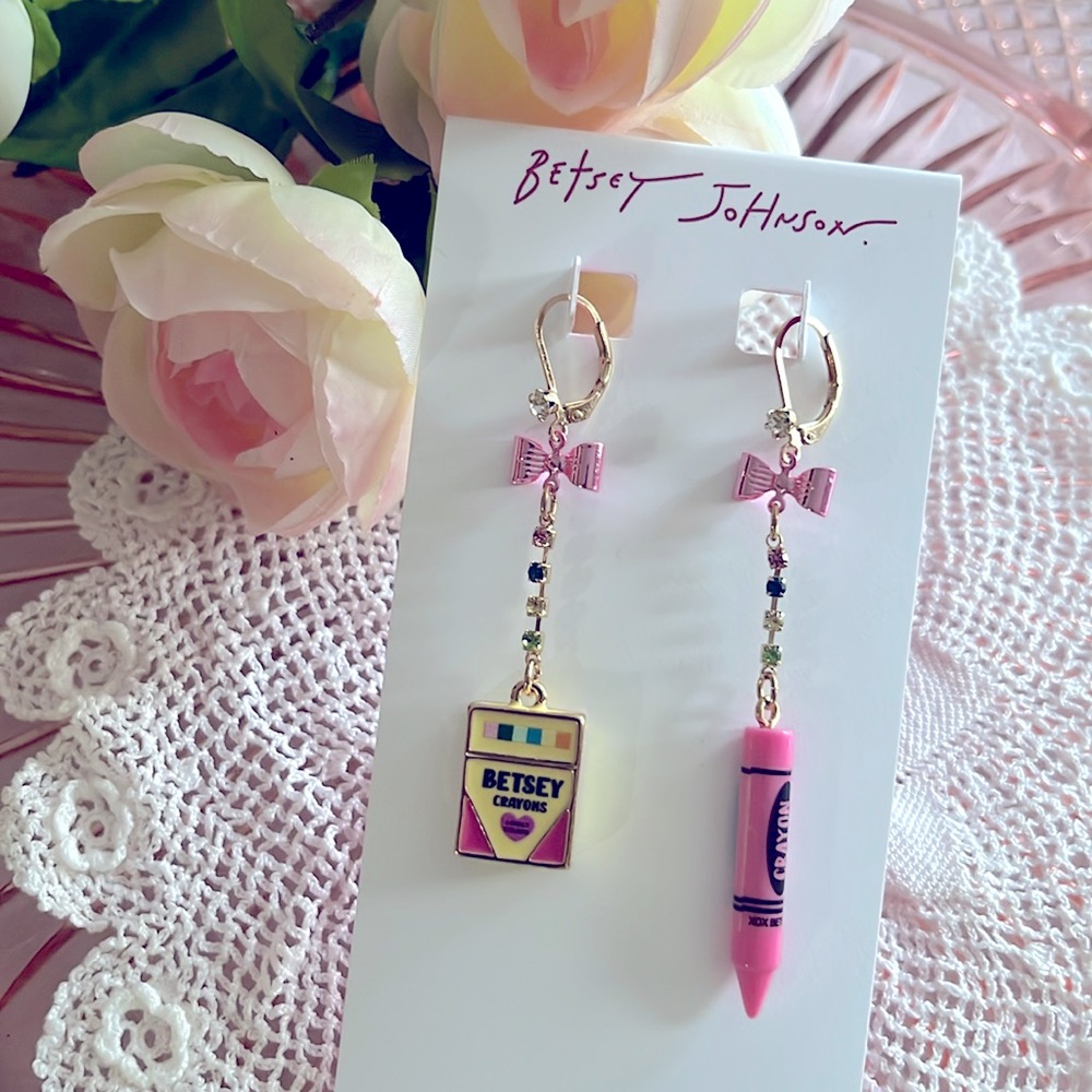 Betsey Johnson Pink crayon and crayon box earrings!
